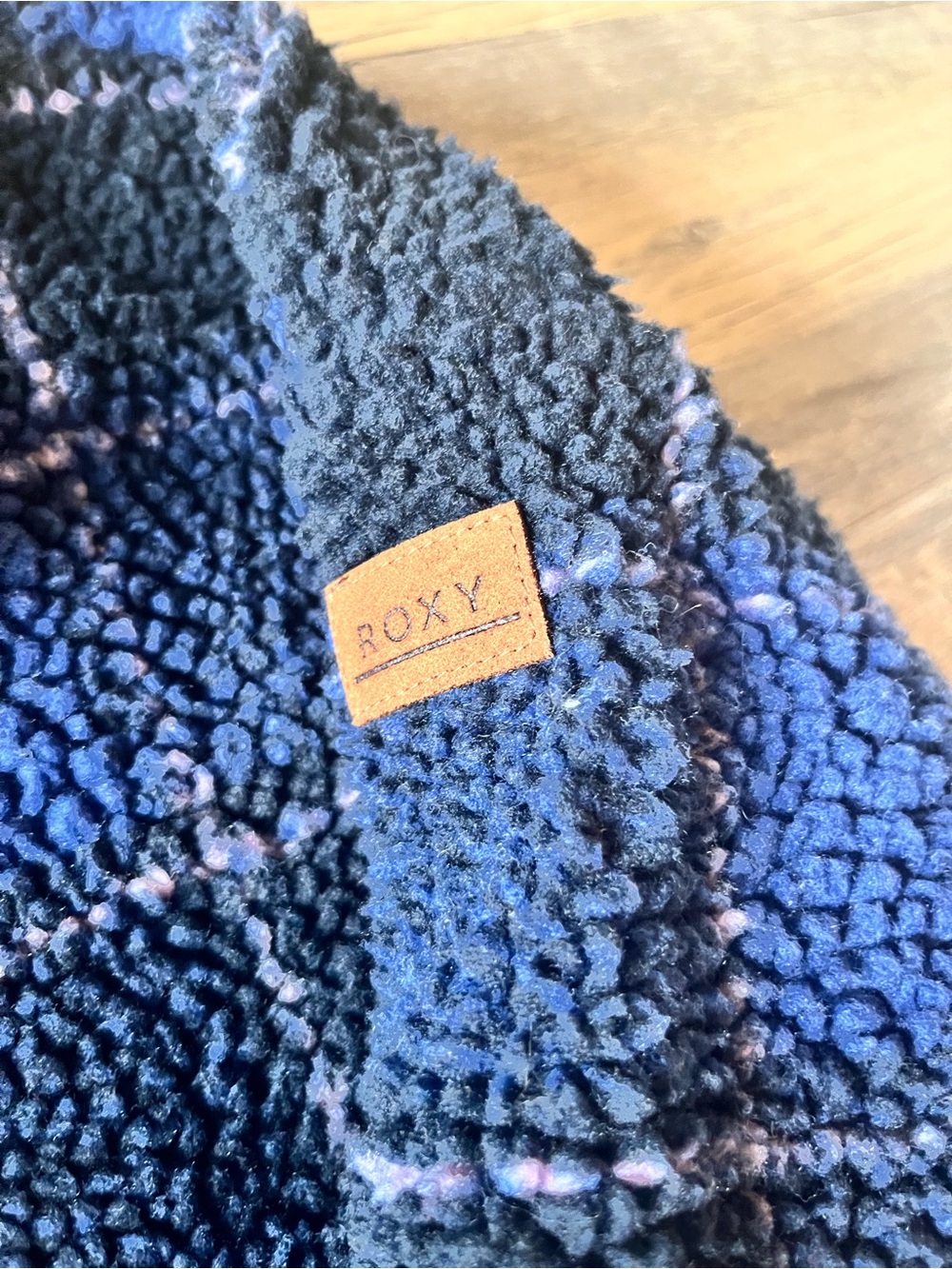 Women’s Roxy Jacket - Picture 3 of 6
